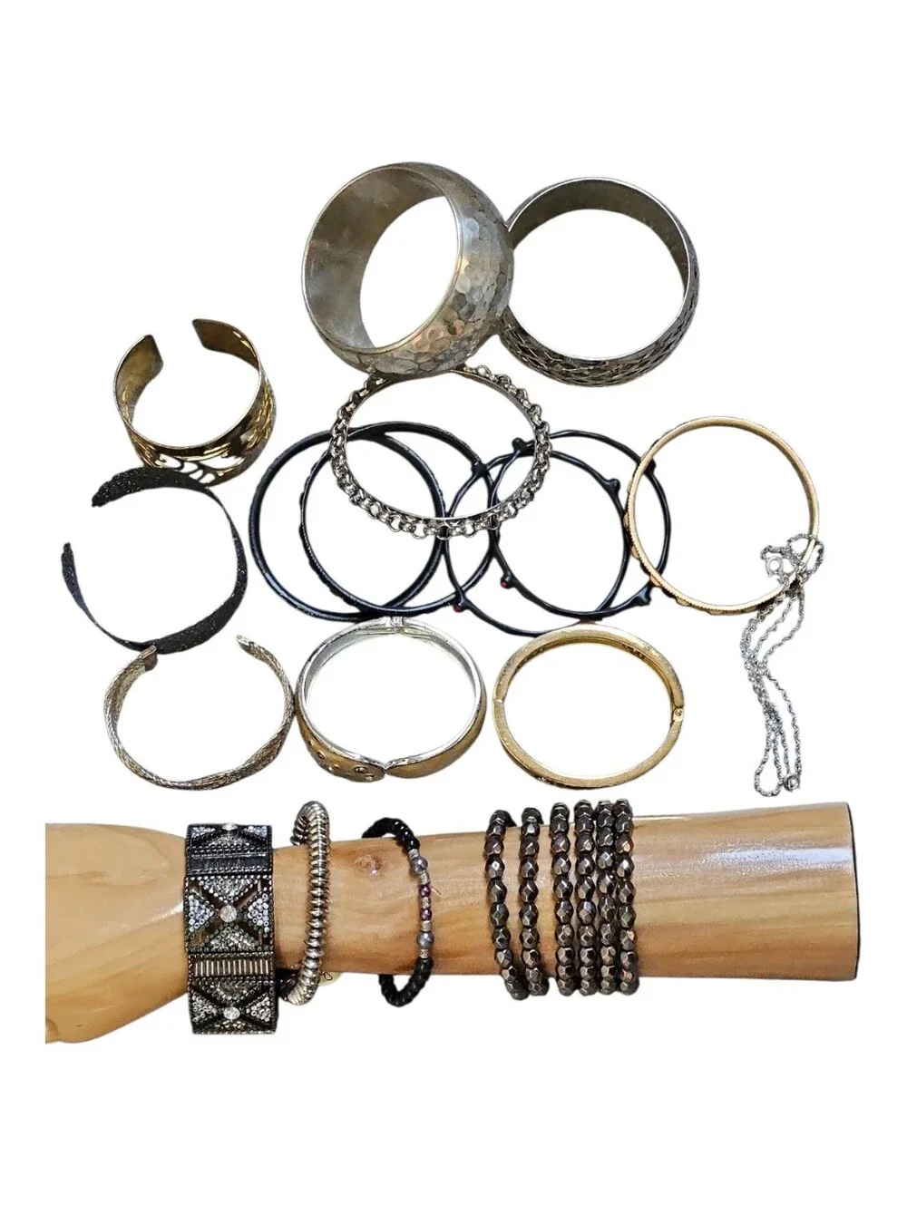 N/A costume jewelry